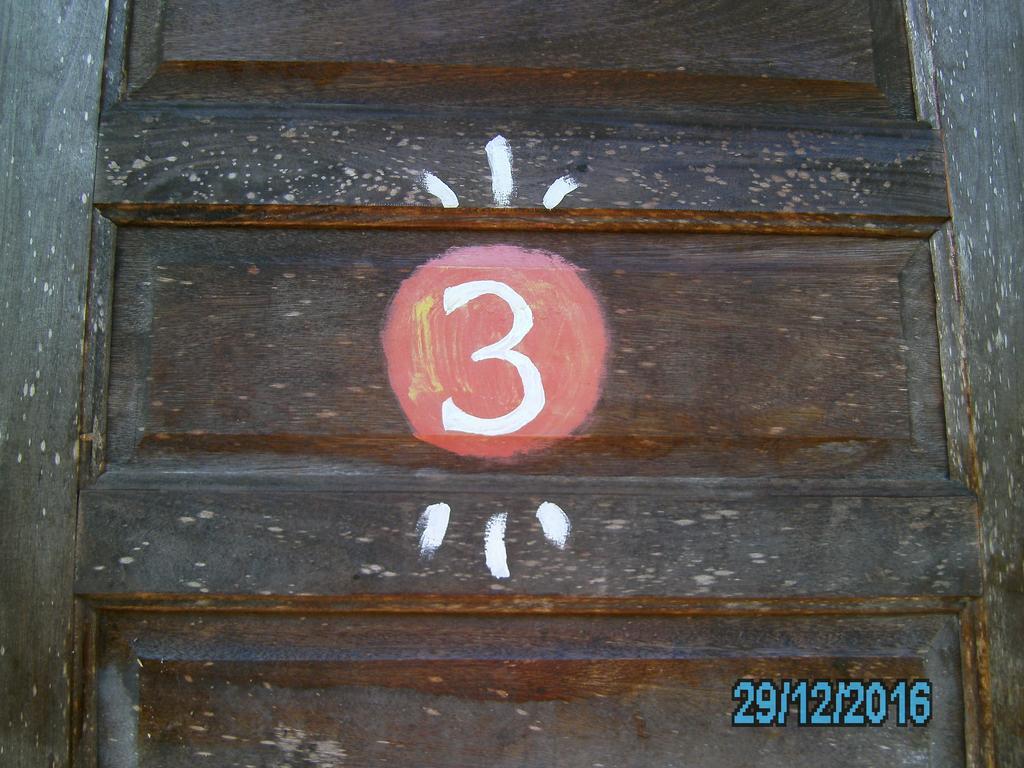 The Funky Dodo Backpackers Hostel Хопкинс Экстерьер фото