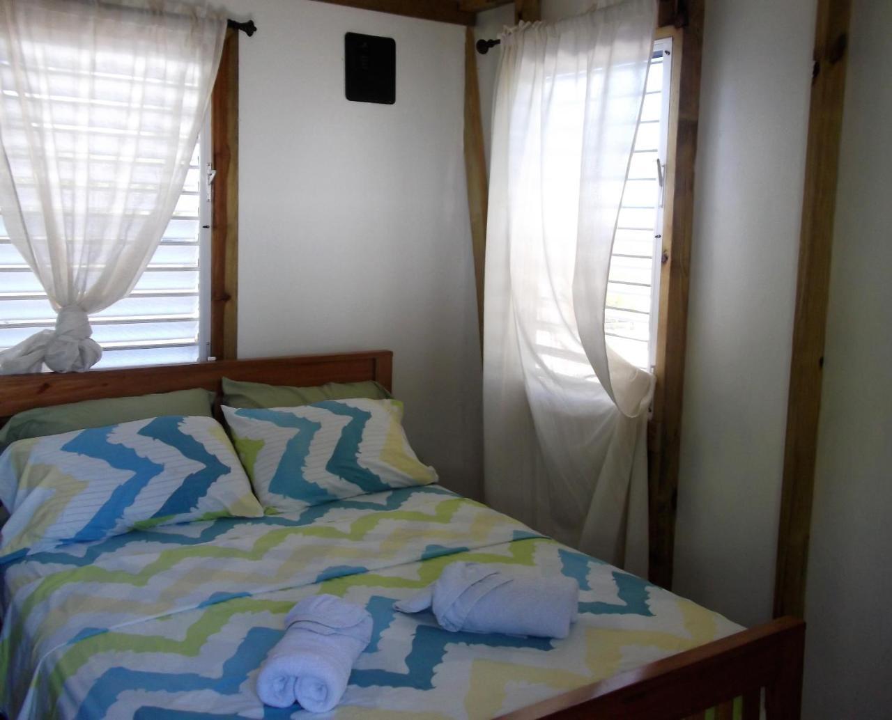The Funky Dodo Backpackers Hostel Хопкинс Экстерьер фото