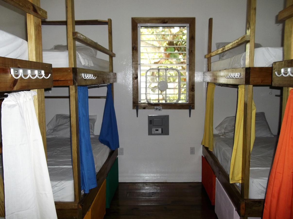 The Funky Dodo Backpackers Hostel Хопкинс Экстерьер фото